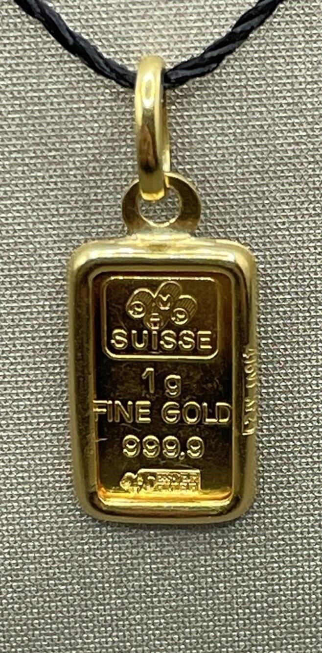 21K Yellow Gold Bezel W/ 1gram Pamp Suisse Fine Gold Bar Pendant (27452)